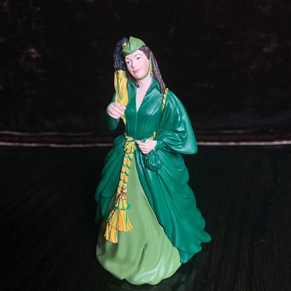 Scarlett O'Hara Hallmark Ornament 2000 #4 with Box